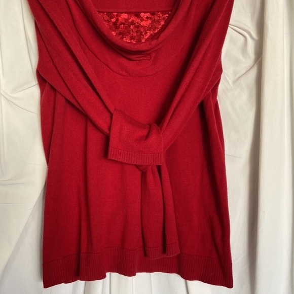 VGUC DANA BACHMAN Sz-M Vintage Red Christmas Top /w Draped & Sequined Neckline🎄 - Picture 14 of 16